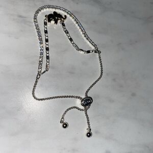 La Cn Elephant Bracelet Silver Tone with Rhinestones Pull Chain Closure